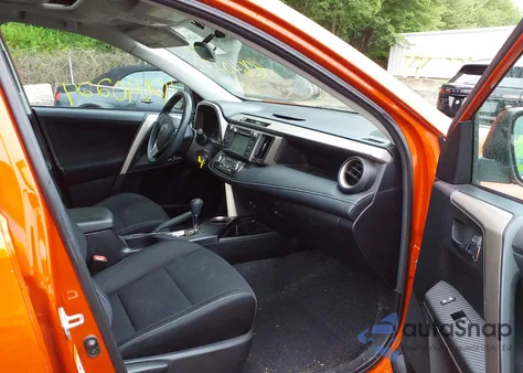 2015 Toyota Rav4 Xle из США, поврежденный, VIN 2T3RFREV8FW322727